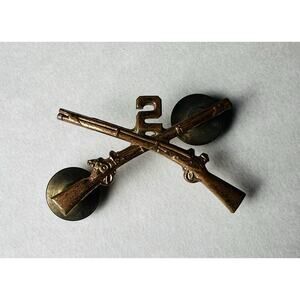 WWII US Army 2nd‎ Infantry Officer Collar Insignia